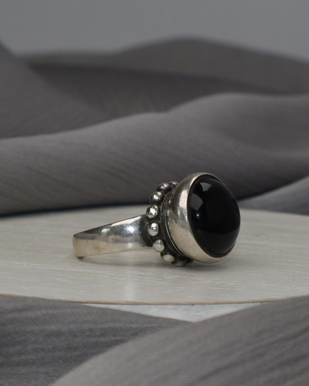 Retired James Avery Black Onyx African Bead Ring 10.41G / Sz 5.5